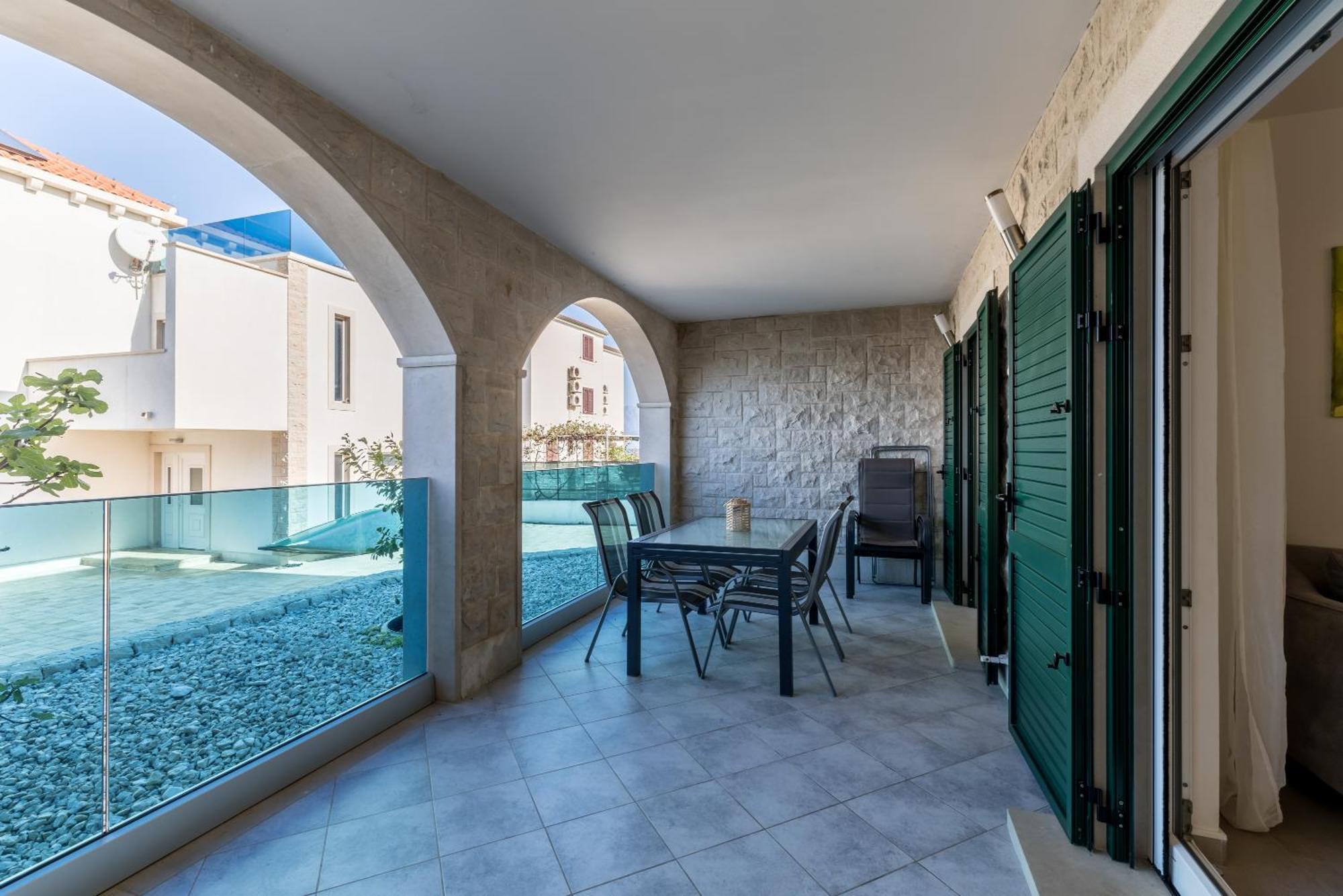 Villa Luce Del Sole Mirce Eksteriør billede